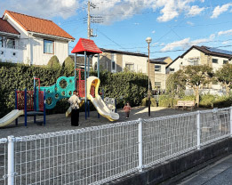 西町カエデ公園
