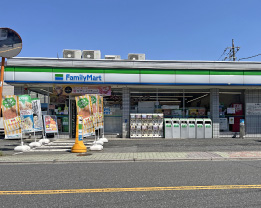 ファミリーマート練馬桜台店